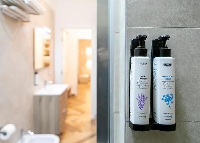 Laros Dimora Dorica Affittacamere 4*