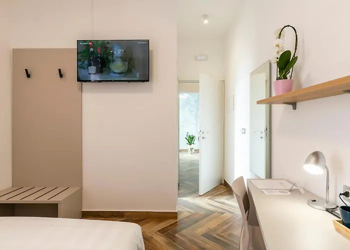 Laros Dimora Dorica Affittacamere