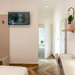 Laros Dimora Dorica Guest house