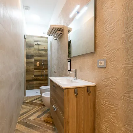 Laros Dimora Dorica 4*