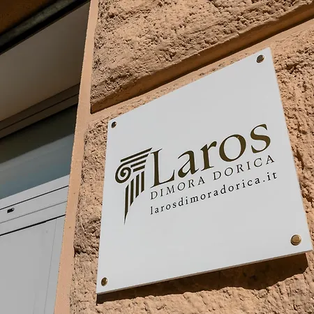 Laros Dimora Dorica بيت ضيافة 4*