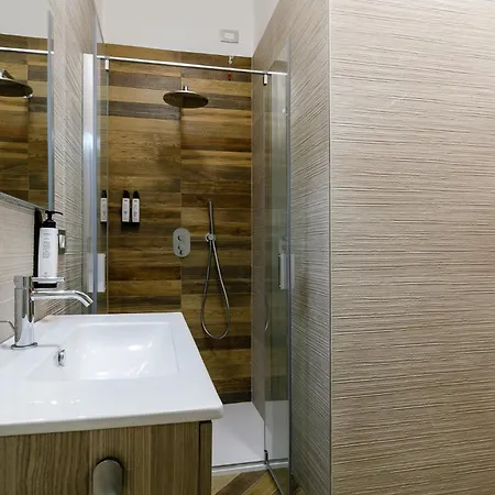بيت ضيافة Laros Dimora Dorica 4*