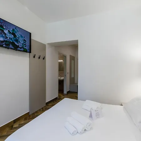 Laros Dimora Dorica 4* أنكونا
